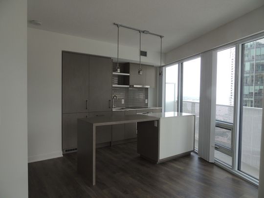 For Lease - 88 Harbour Street Unit# 1902, Toronto, Ontario - Photo 1