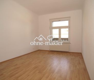 3-Raum WE, super Lage 1 OG, Tageslichtbad, großer Balkon, Küche mit... - Foto 1