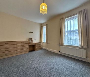 2 bedroom semi-detached house to rent - Photo 5