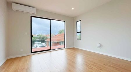 17A Hedley Road, Mount Roskill - Photo 5