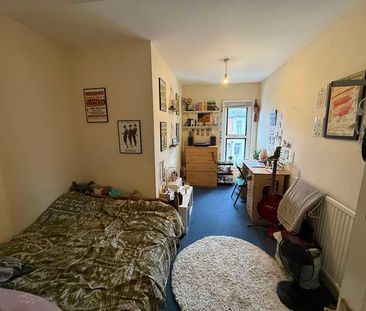 Milton Road, SO15 - Photo 6