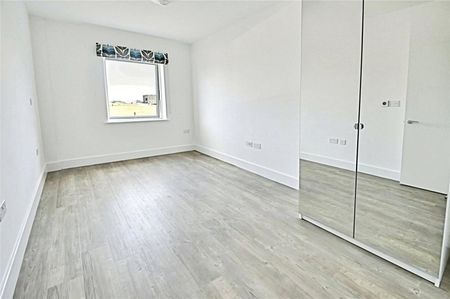 2 Bedroom Flat/Apartment to rent - Photo 2