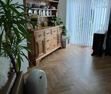 3 Bed Detached House, Hazel Dene, G64 - Photo 2