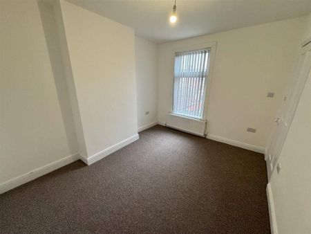 3 bedroom house to rent - Photo 3