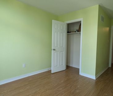 For Lease - 223 South Unionville Avenue, Markham, Ontario - Photo 6