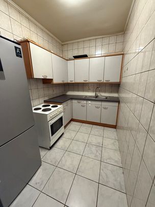 Appartement met 2 slaapkamers in de bruisende handelsstraat Vennestraat te huur! - Foto 1