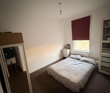 Room in a Shared House, Luton Road, E17 - Photo 3