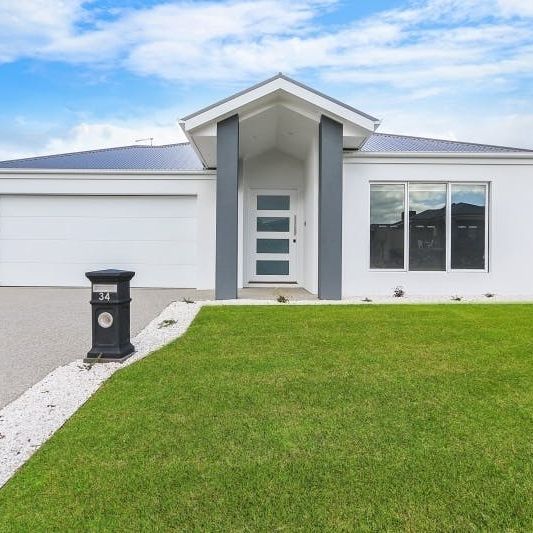 Spacious Family Home with Stylish Comfort - Photo 1