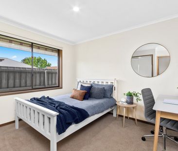 NEAT & TIDY 3 BEDROOM HOME - Photo 2