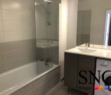 T3 AVEC BALCON ET DEUX PARKINGS - Photo 4