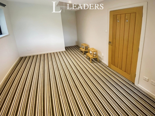 4 bedroom bungalow to rent Kayfen, Witham-On-The-Hill, Bourne, PE10 - Photo 1