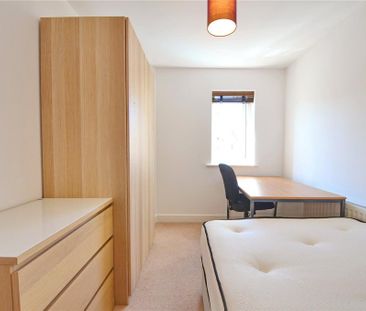 6 bedroom semi-detached house to rent - Photo 6