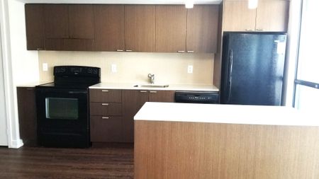 For Lease - 110 Charles Street Unit# 1211, Toronto, Ontario - Photo 5