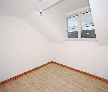 4 Ardenlee Green, Ravenhill, Belfast, BT6 8QF - Photo 3