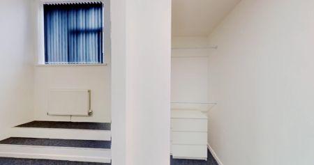 One Bedroom Apartments - Photo 4