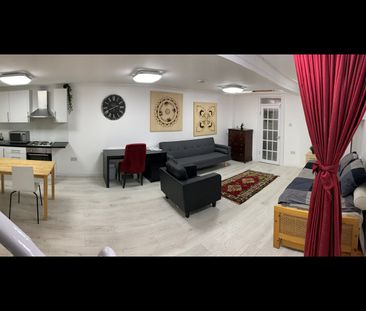 1 Bed Flat, Green Lanes, N16 - Photo 6