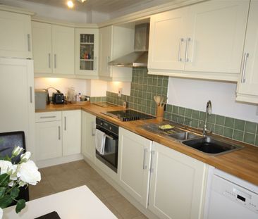 2 Village Gate, Dalkey, Co Dublin A96 YE89 - Photo 2