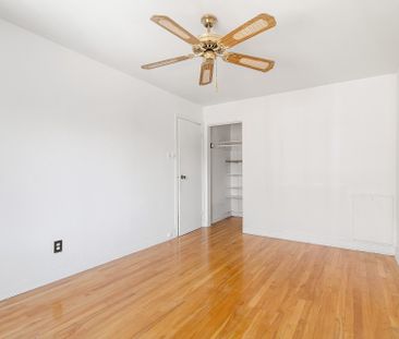 7220 Av. De Chateaubriand, #22 - Photo 5