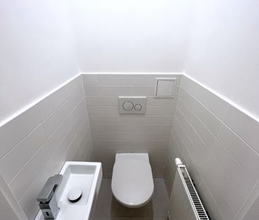 Ruhige 2-Zimmer-Altbauwohnung mit Terrasse - Foto 6