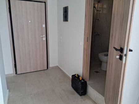 Studio/Γκαρσονιέρα για ενοικίαση Μοναστηράκι (Ιστορικό Κέντρο) - Φωτογραφία 3