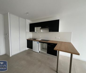 Location Appartement 2 pièces 40m² LA ROCHELLE 17000 - Photo 5