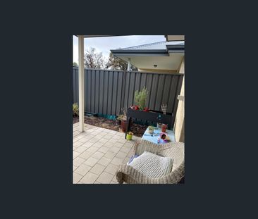 ** Lovely Easy Care Unit !! - Photo 4