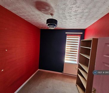 4 bedroom terraced house to rent - Photo 1