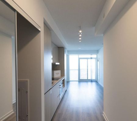 For Lease - 28 Interchange Way Unit# 2707, Vaughan, Ontario - Photo 5