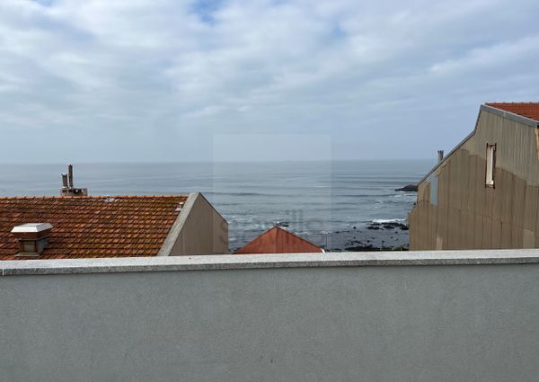 Excelente T3 duplex para arrendar com vista Mar, Foz - Porto