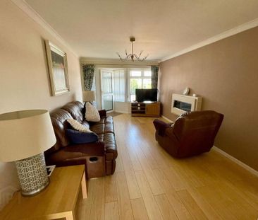 22 Cregagh Court, Belfast, BT6 9PS - Photo 1