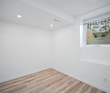 For Lease - 45 Humberside Avenue Unit# Lower, Toronto, Ontario - Photo 2