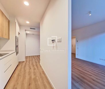 Excellent 3 Bedroom apartment with 40m² terrace for rent in Vilanov... - Photo 6
