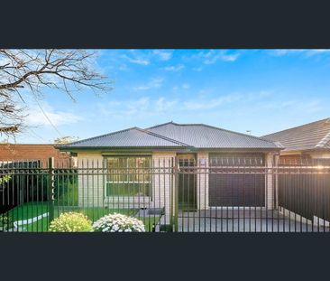 Modern, Spacious & Low-Maintenance Living in Holden Hill - Photo 1