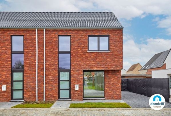 ROESELARE: Prachtige nieuwbouwwoning met 3 slaapkamers. - Photo 1