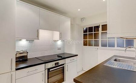2 Bedroom flat to rent in Pelham Court, Fulham Road, Chelsea, SW3 - Photo 2