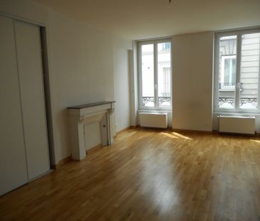 Location Appartement 2 pièces 46m² REIMS 51100 - Photo 2