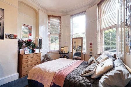 7 bedroom end of terrace house to rent - Photo 4