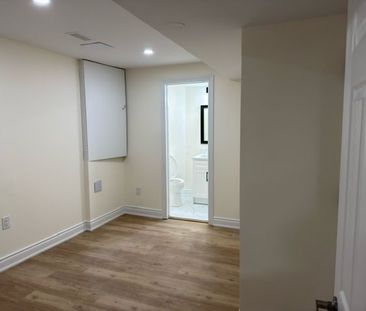 For Lease - 2415 Bankside Drive Unit# Basement, Mississauga, Ontario - Photo 5