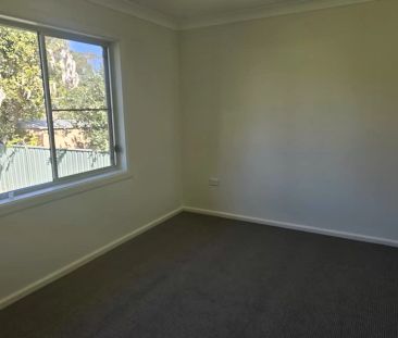 Convenient Location - Photo 5