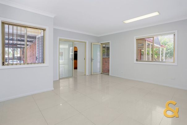 Charming Family Home - Photo 1