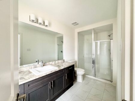 For Lease - 81 Sagewood Avenue, Barrie, Ontario - Photo 4