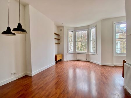 1 Bed Flat, Croxley Road, W9 - Photo 2