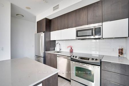 For Lease - 56 Annie Craig Drive Unit# 3105, Toronto, Ontario - Photo 2