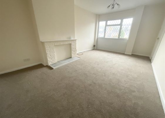 Falstaff Drive Rugby - Photo 1