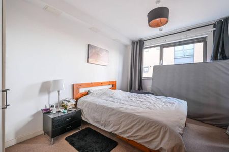 1 bedroom flat to rent - Photo 5