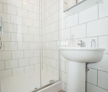 Studio to rent - Photo 6