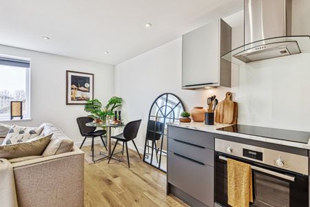 Windmill Lane, Southall - Photo 5