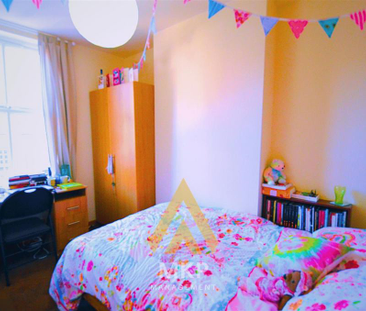 4 bedroom terraced house to rent - Photo 5 | Rentumo