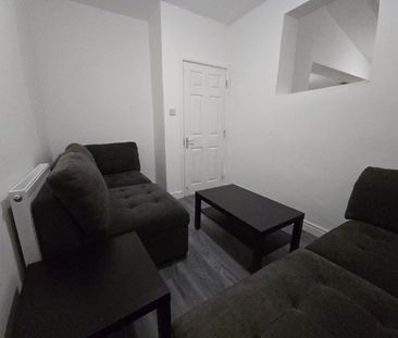 Room in a Shared House, Perry St, BS5 - Photo 1