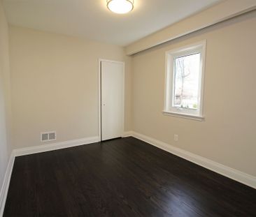 For Lease - 57 Glendora Avenue, Toronto, Ontario - Photo 6